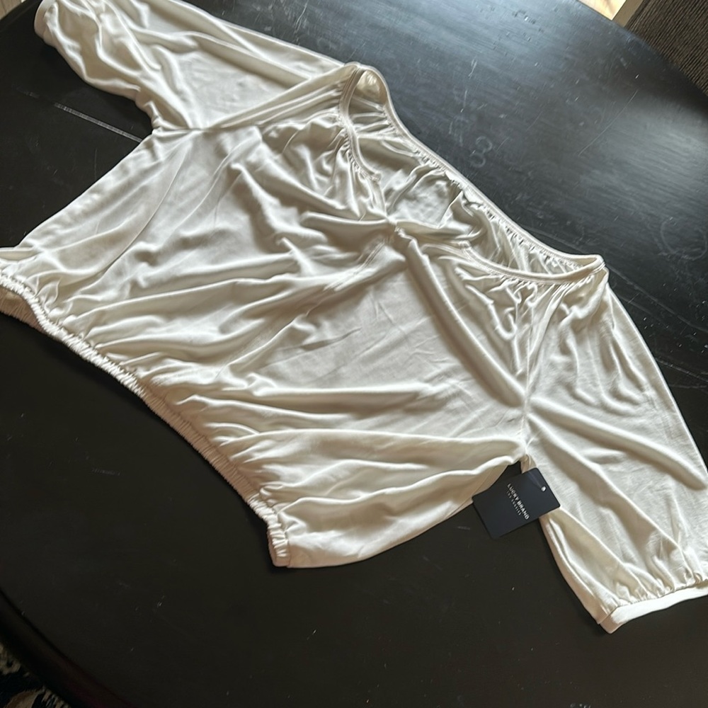 Lucky 🍀 brand top. Cream color